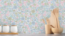 Reveal Wallpaper Ditsy Sweet Candy – designstark produkt för ett vackrare och mer personligt hem