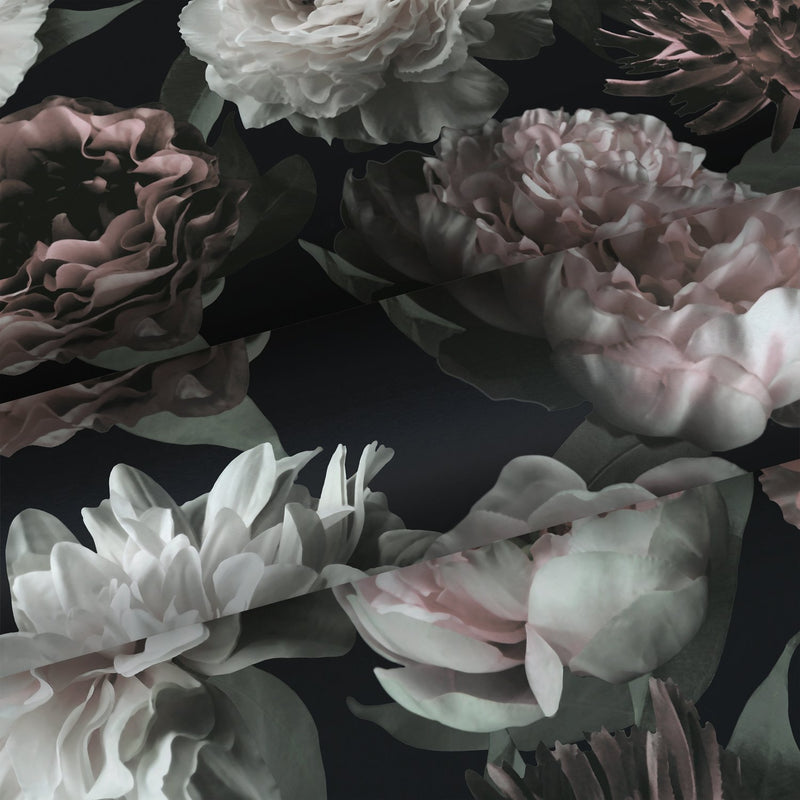 ESTAhome tapet blommor svart, vitt och milt rosa - Hemmavid.se